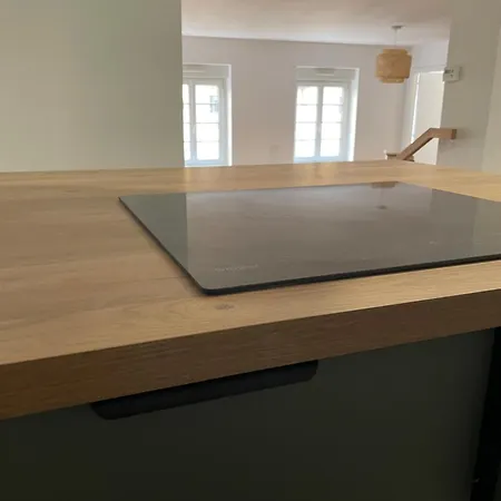 Le Pierre 2 Ch 2 Sdb 1 Parking