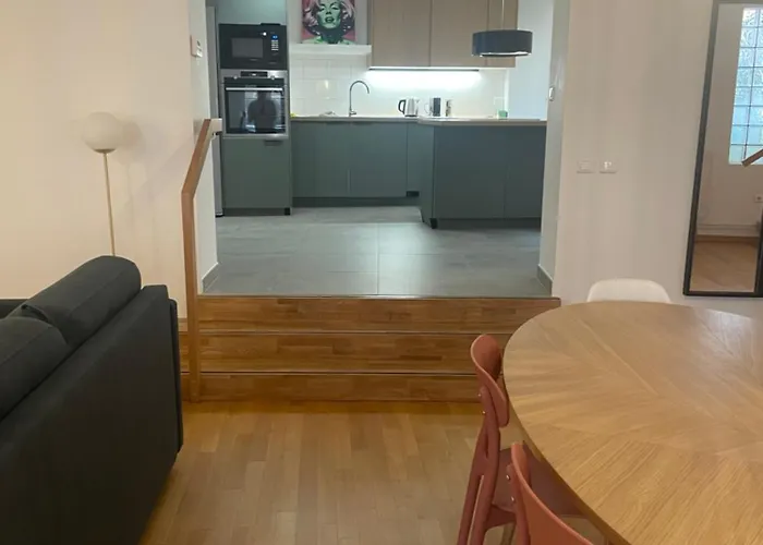 Daire Le Pierre 2 Ch 2 Sdb 1 Parking