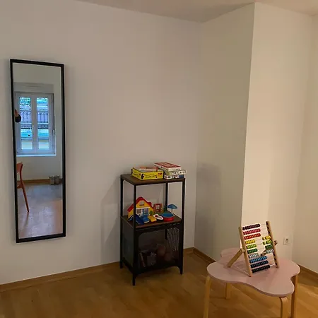 Le Pierre 2 Ch 2 Sdb 1 Parking Strazburg